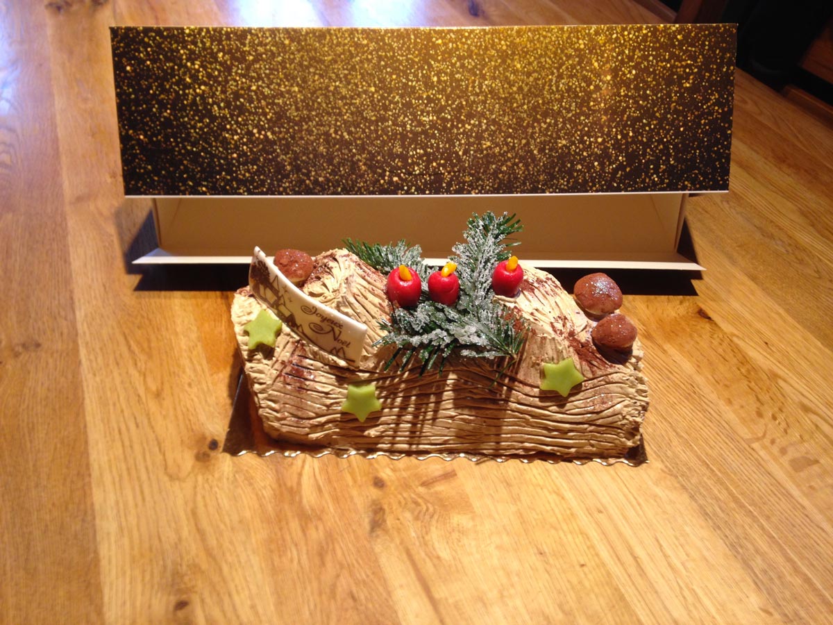 buche de Noël fait maison Chez Roger Molondin